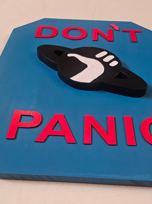 Don't Panic Logo - Hitchhiker's Guide to the Galaxy