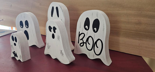 Ghost Set Tier Tray Decor