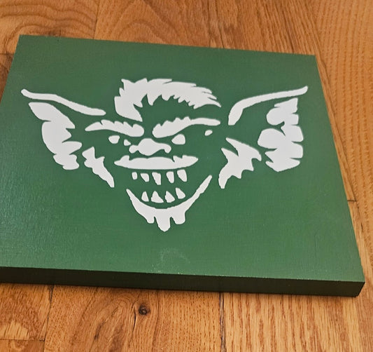 Stripe the Gremlin Bust