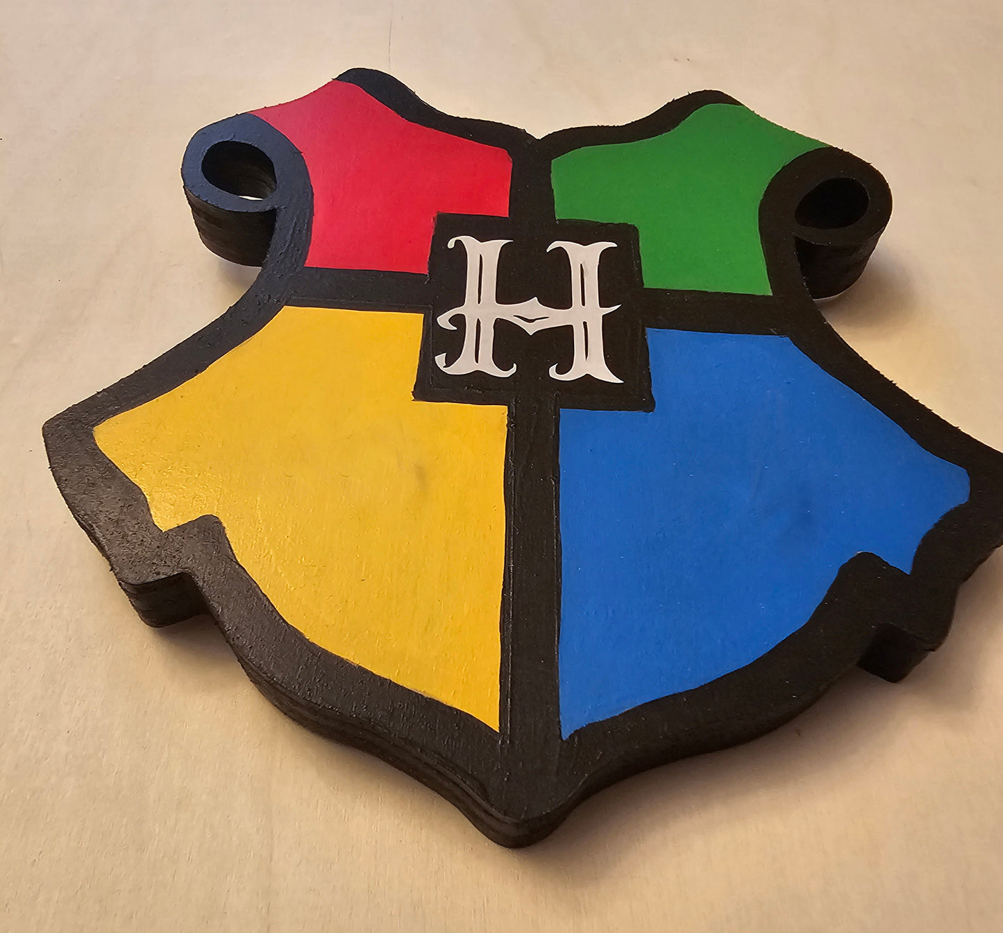 Hogwarts Crest Color