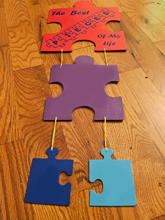 "Best Pieces" Family Puzzle Decor