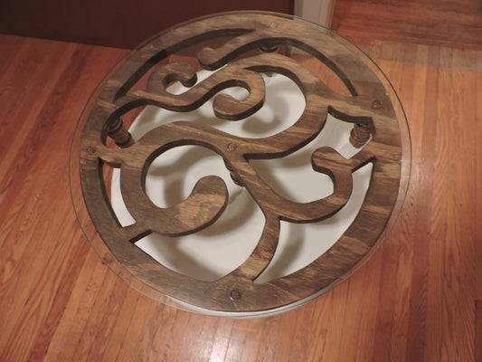 Swirl Design Tall Table / Stand