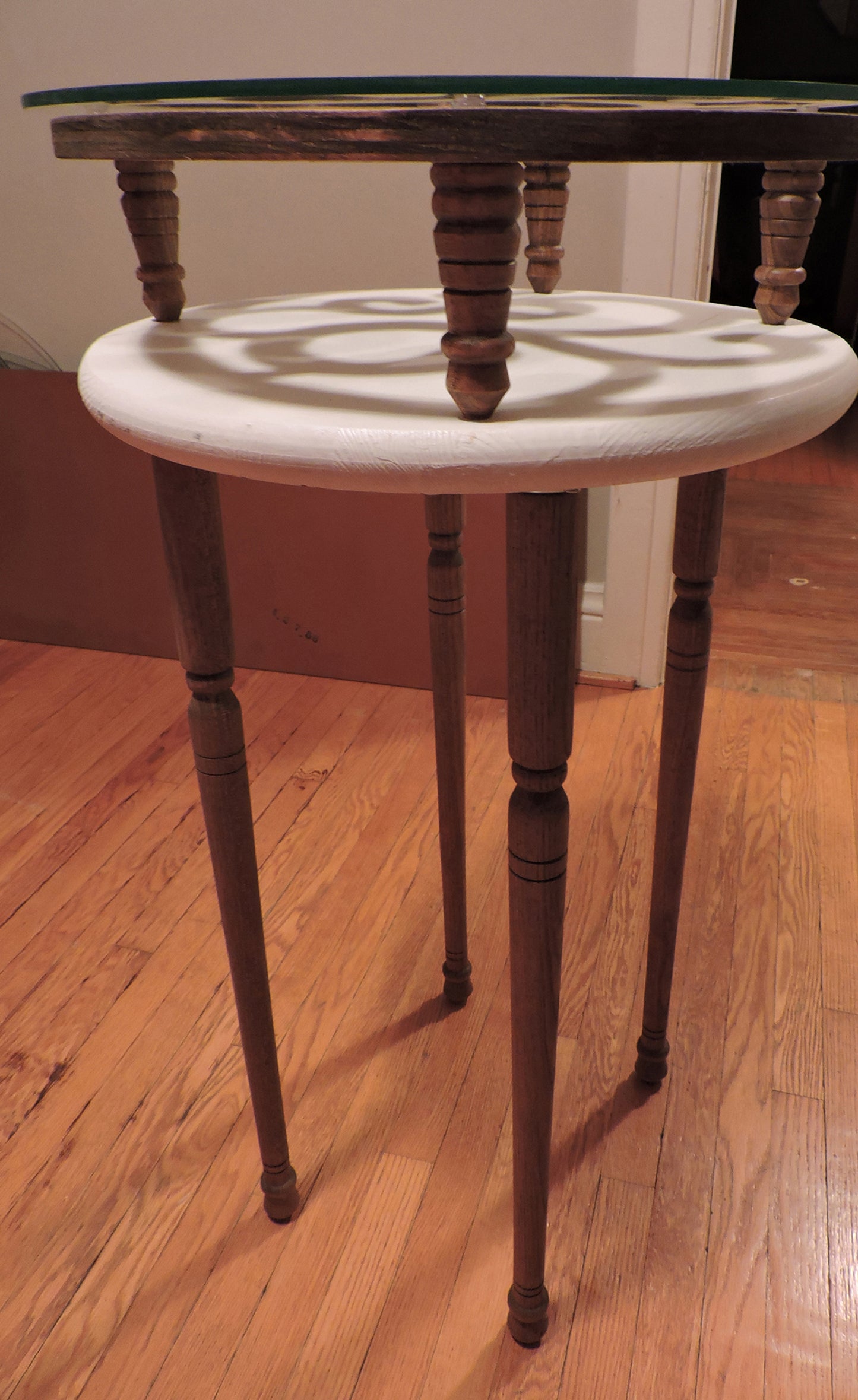 Swirl Design Tall Table / Stand